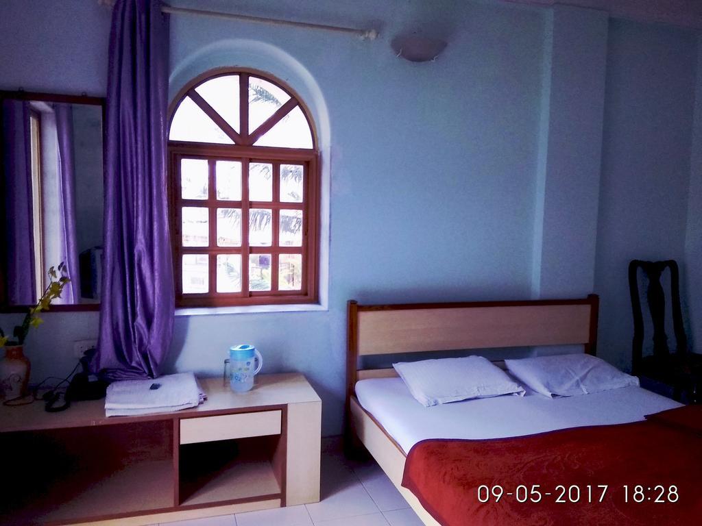 Trinity House Bed & Breakfast Panchgani Ngoại thất bức ảnh